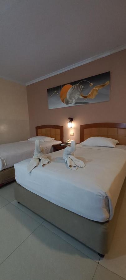 Hotel Celebes Manado Ngoại thất bức ảnh