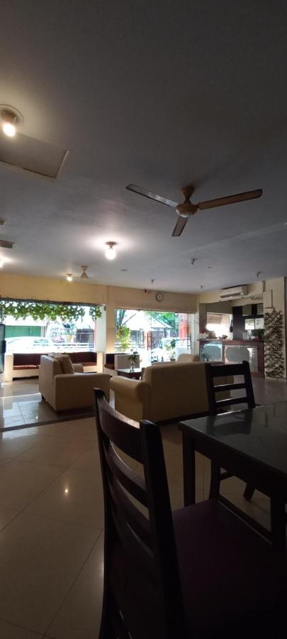 Hotel Celebes Manado Ngoại thất bức ảnh
