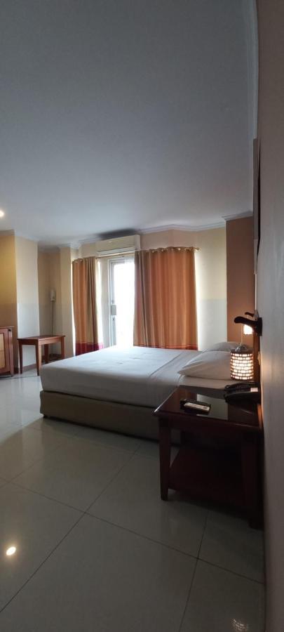 Hotel Celebes Manado Ngoại thất bức ảnh
