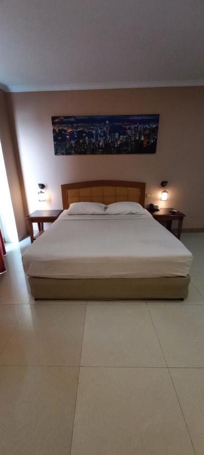 Hotel Celebes Manado Ngoại thất bức ảnh